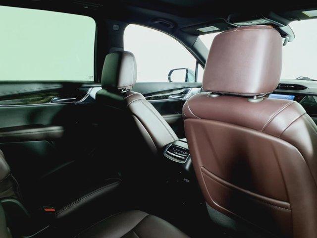 used 2023 Cadillac XT6 car, priced at $47,997