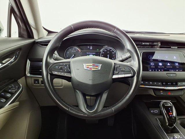 used 2021 Cadillac XT4 car, priced at $23,997