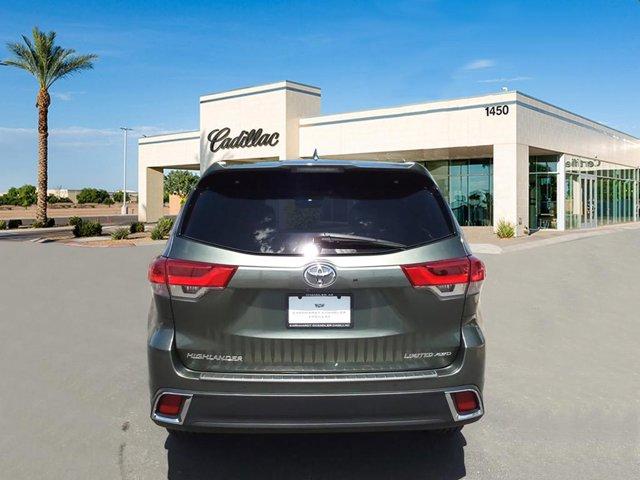 used 2018 Toyota Highlander car, priced at $27,997