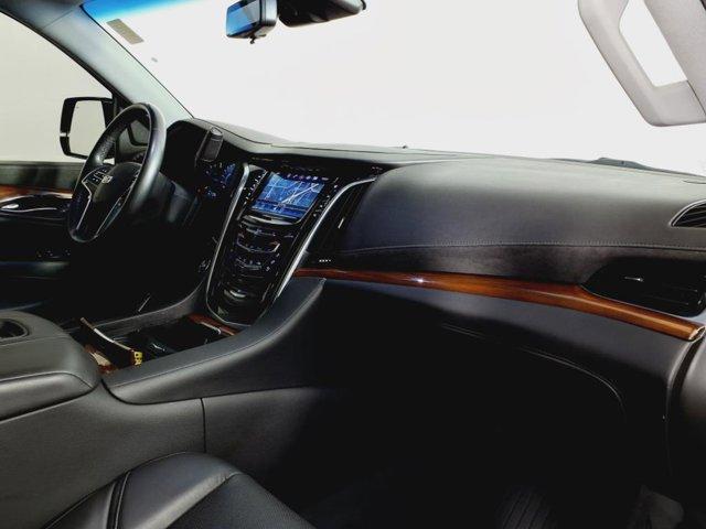 used 2020 Cadillac Escalade car, priced at $45,997