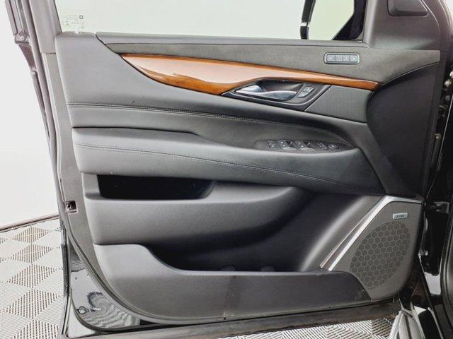used 2020 Cadillac Escalade car, priced at $45,997