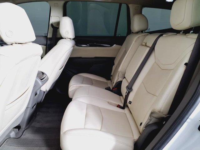 used 2022 Cadillac XT6 car, priced at $37,998