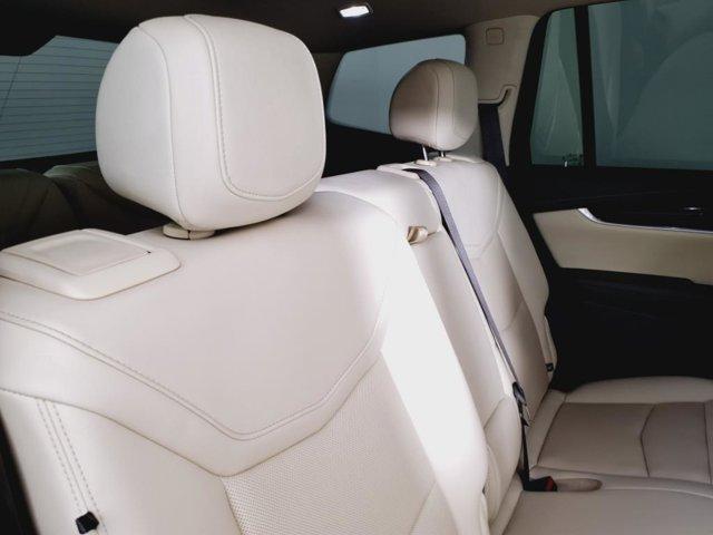 used 2022 Cadillac XT6 car, priced at $37,998