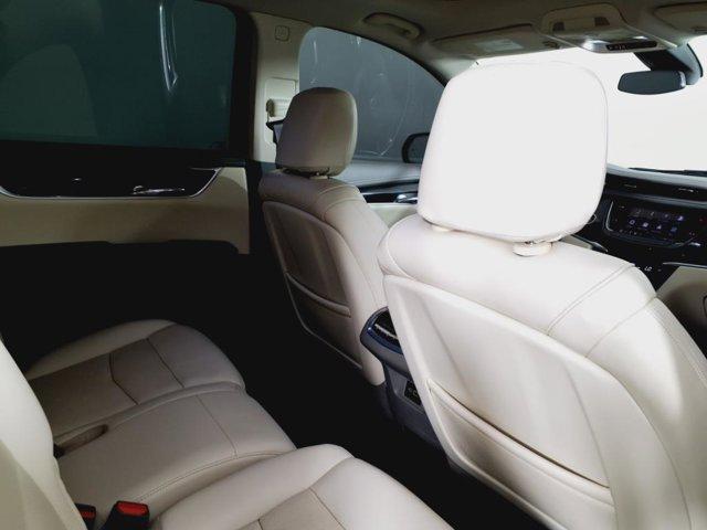 used 2022 Cadillac XT6 car, priced at $37,998