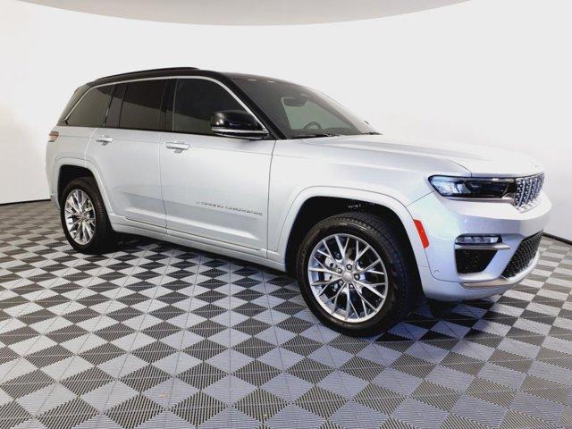 used 2024 Jeep Grand Cherokee car, priced at $52,997
