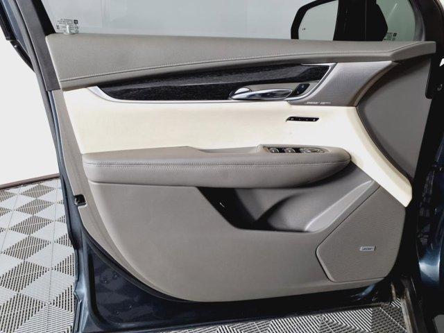 used 2021 Cadillac XT6 car, priced at $32,997