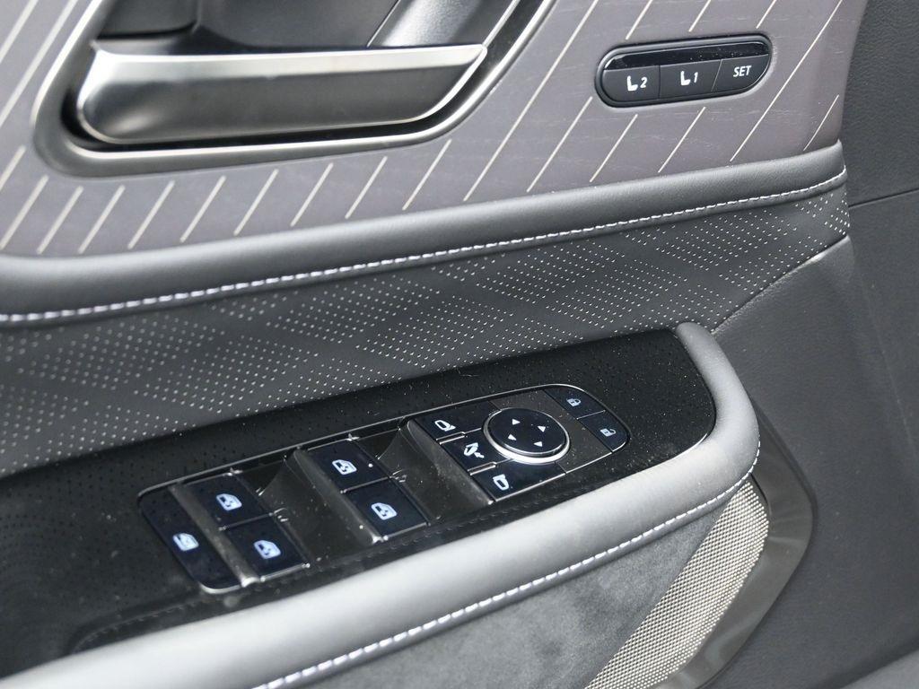 new 2026 INFINITI QX80 car, priced at $108,775