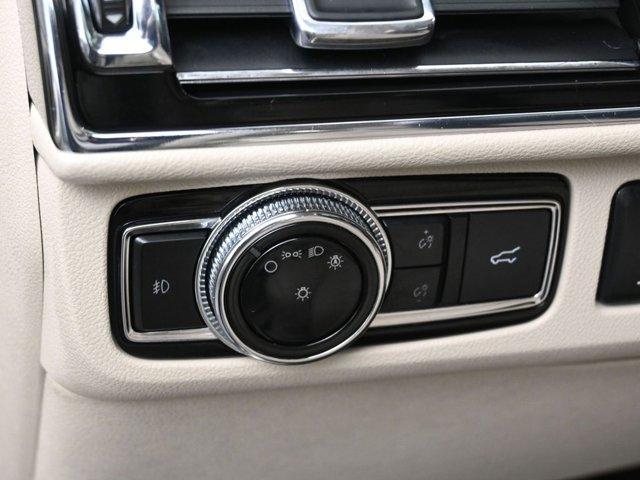 used 2019 Lincoln Navigator car, priced at $35,000