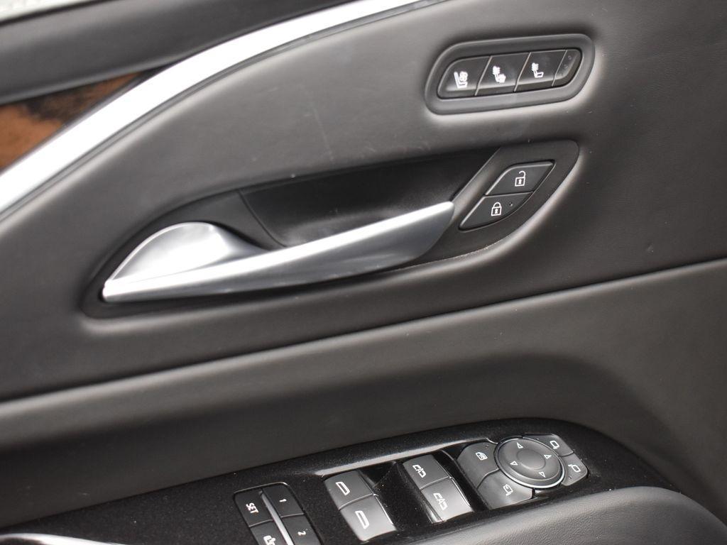 used 2023 Cadillac Escalade ESV car, priced at $78,500