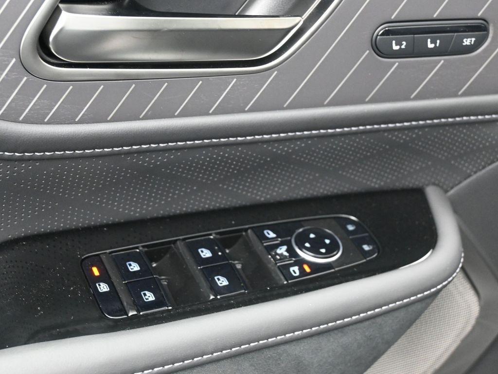 new 2026 INFINITI QX80 car, priced at $109,775