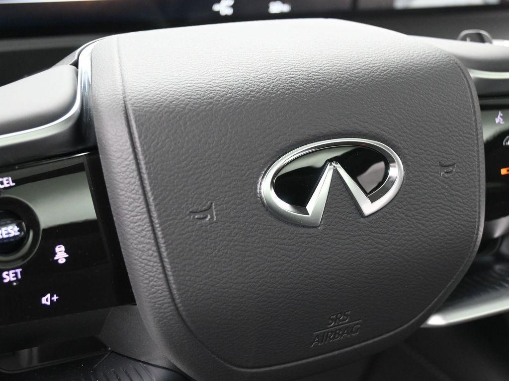 new 2026 INFINITI QX80 car, priced at $91,640