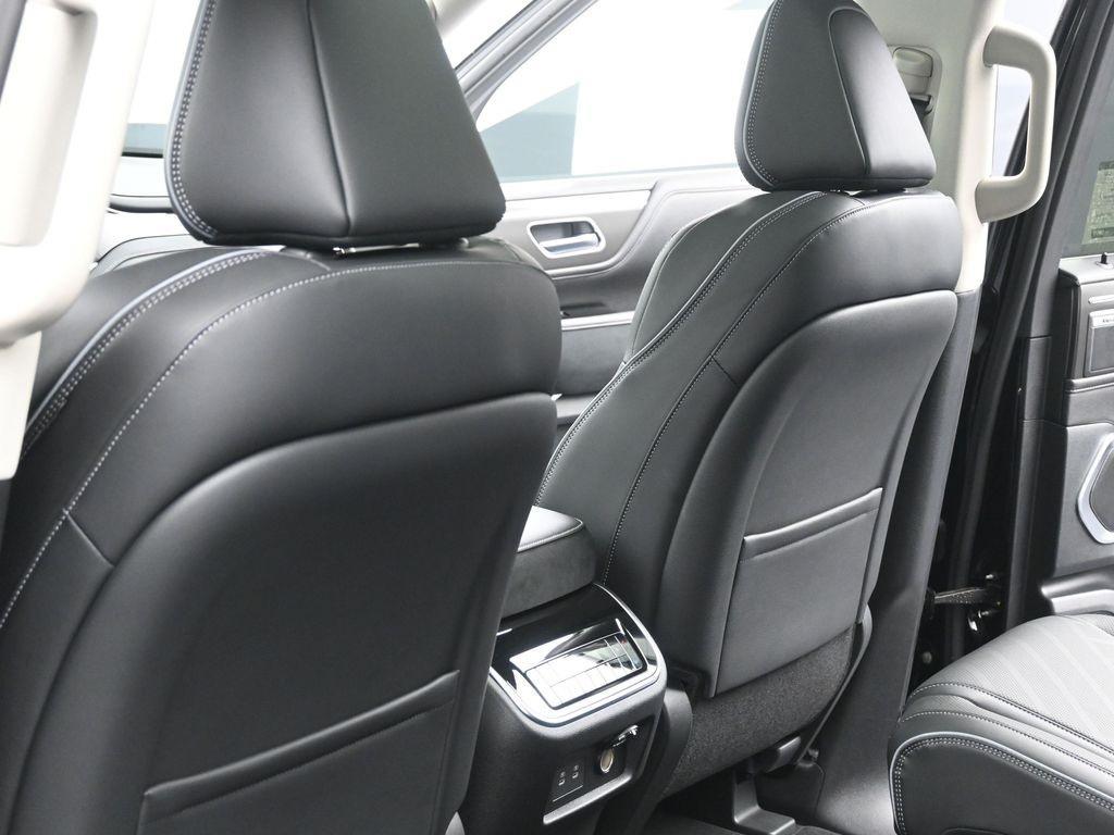 new 2026 INFINITI QX80 car, priced at $91,640