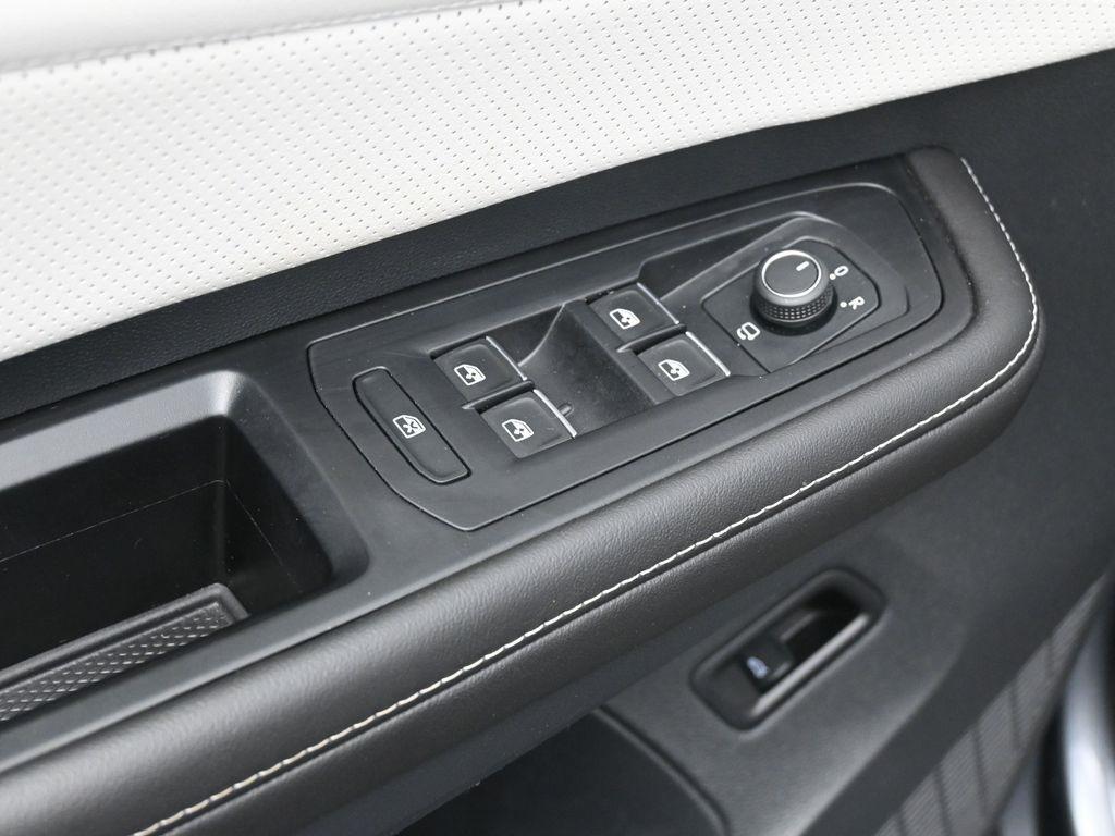 used 2024 Volkswagen Atlas Cross Sport car, priced at $40,000