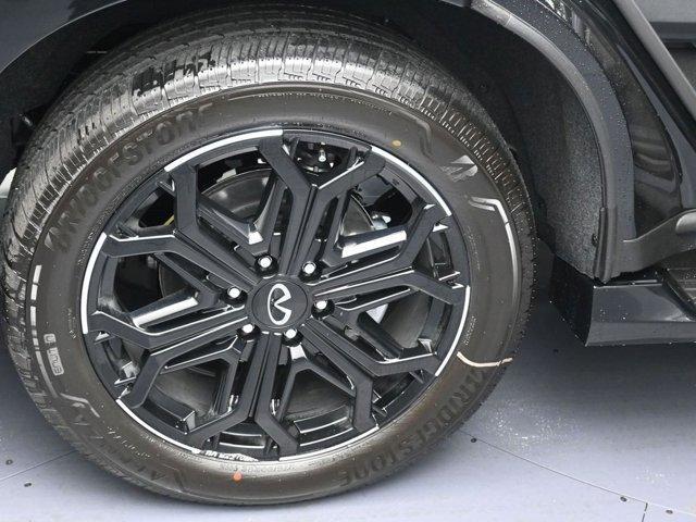 new 2026 INFINITI QX80 car, priced at $99,380