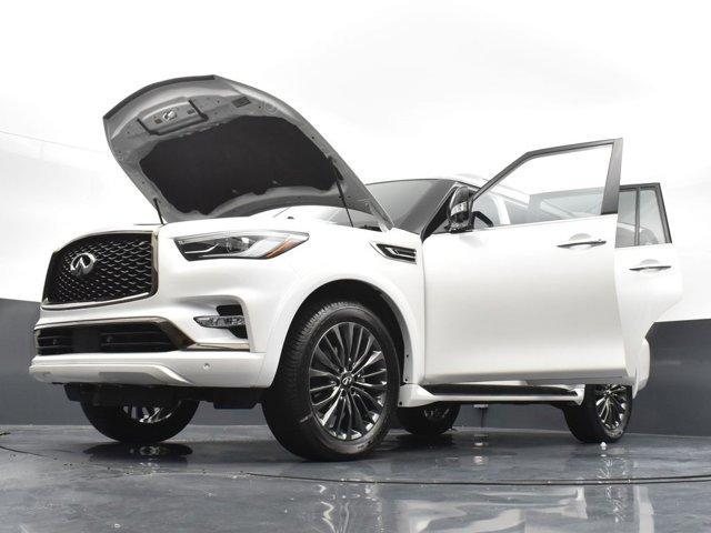 new 2024 INFINITI QX80 car, priced at $74,204