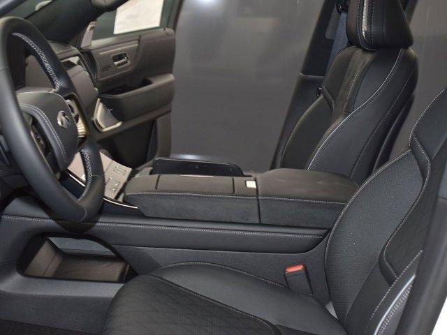 new 2026 INFINITI QX80 car, priced at $118,980