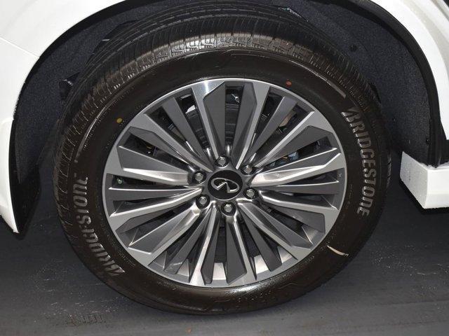 new 2026 INFINITI QX80 car, priced at $87,143