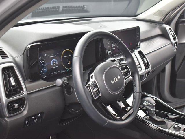 used 2023 Kia Sorento car, priced at $35,355