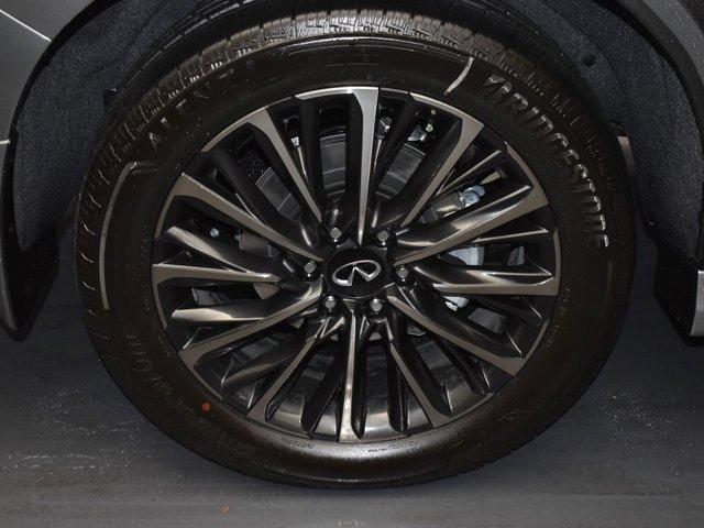 new 2026 INFINITI QX80 car, priced at $109,775