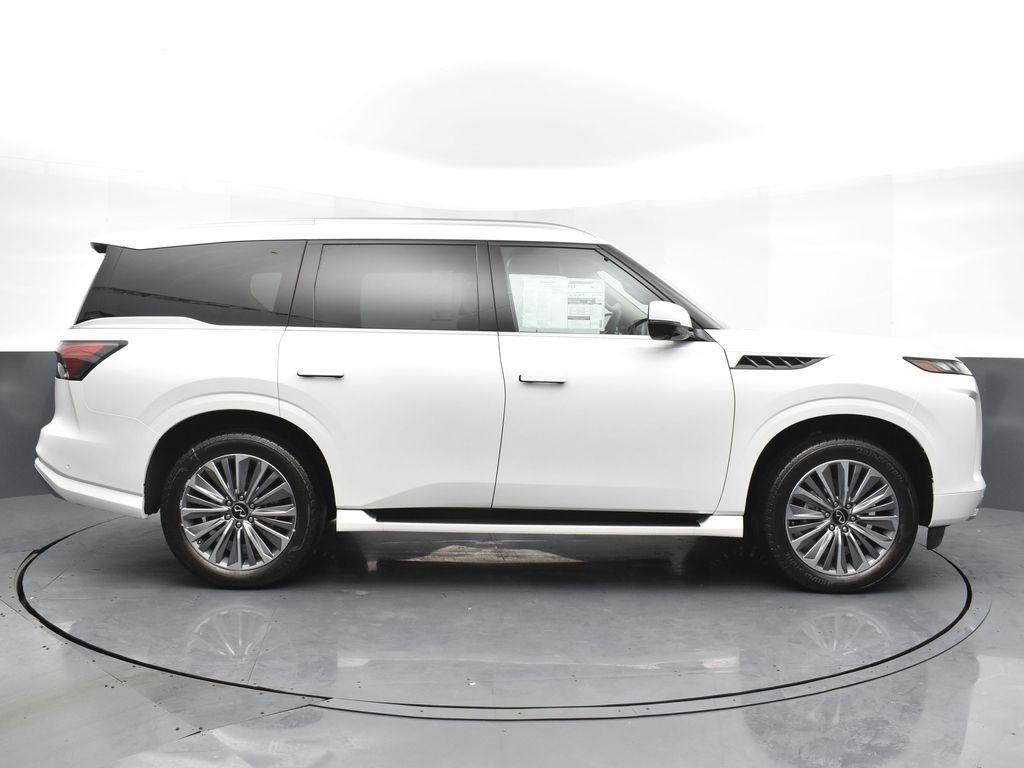 new 2025 INFINITI QX80 car, priced at $96,100