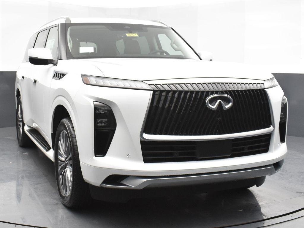 new 2025 INFINITI QX80 car, priced at $96,100