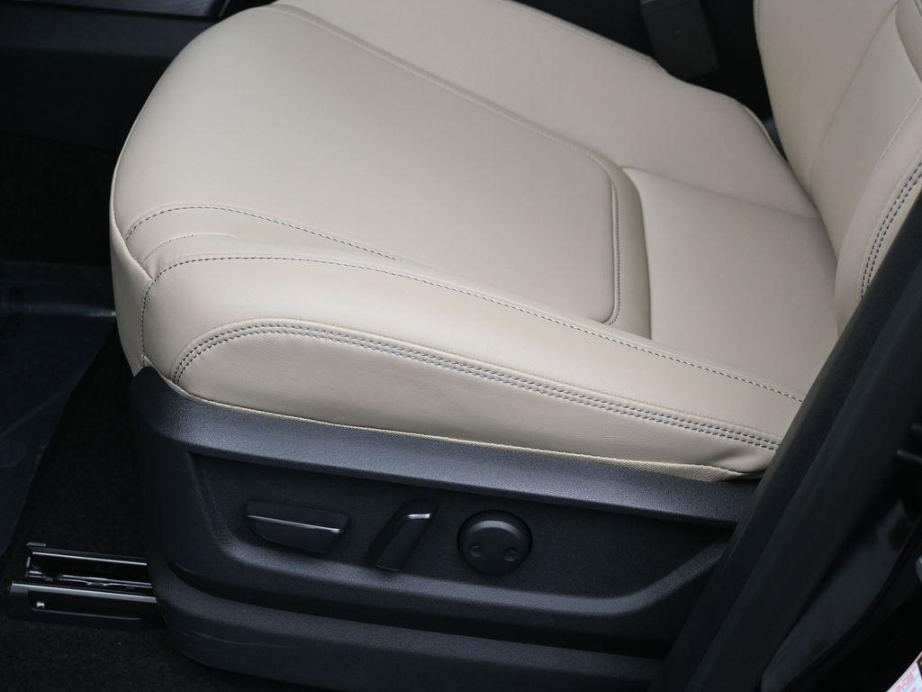 new 2026 INFINITI QX80 car, priced at $82,960