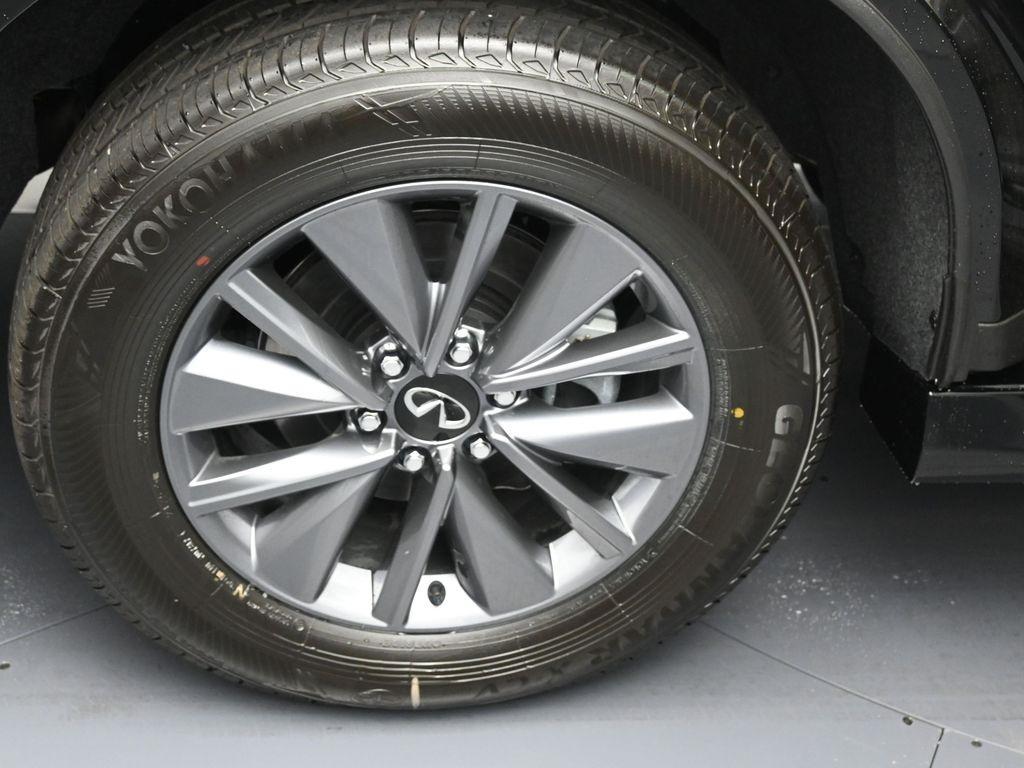 new 2026 INFINITI QX80 car, priced at $82,960