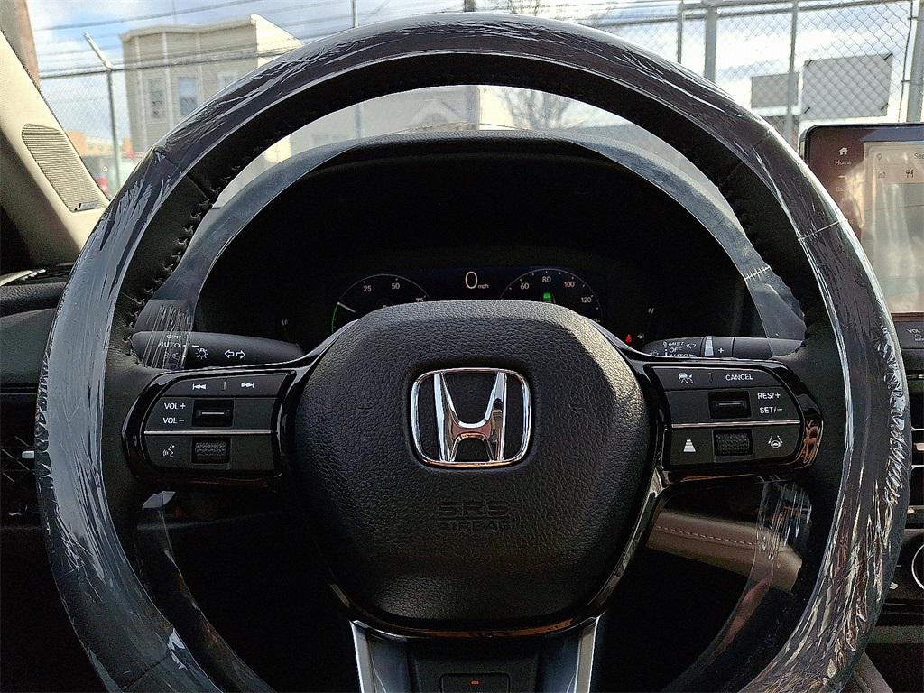 new 2025 Honda Accord Hybrid car, priced at $40,950