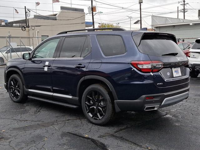 new 2025 Honda Pilot car, priced at $52,895