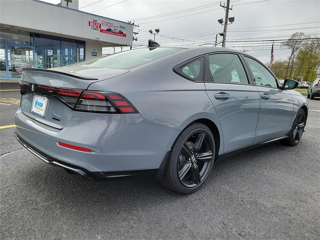 new 2024 Honda Accord Hybrid car