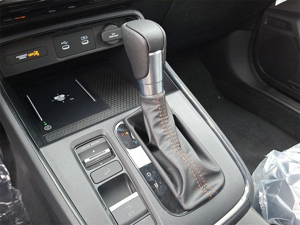 new 2026 Honda CR-V Hybrid car, priced at $43,700