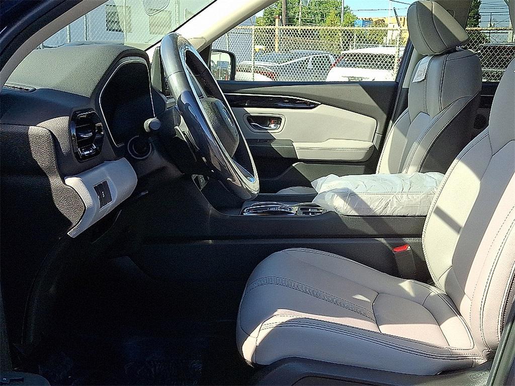 new 2025 Honda Pilot car, priced at $51,095