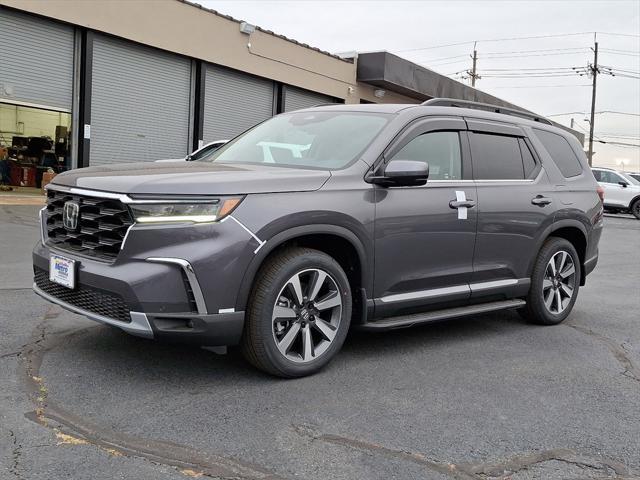 new 2025 Honda Pilot car, priced at $52,715