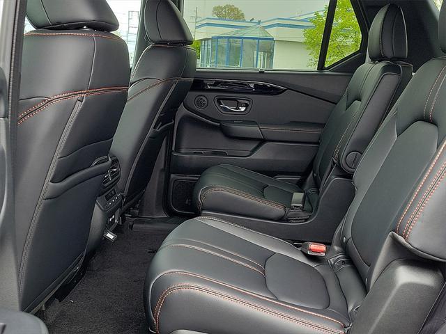 new 2025 Honda Pilot car, priced at $50,850