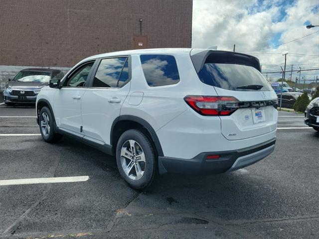 new 2025 Honda Pilot car, priced at $47,450