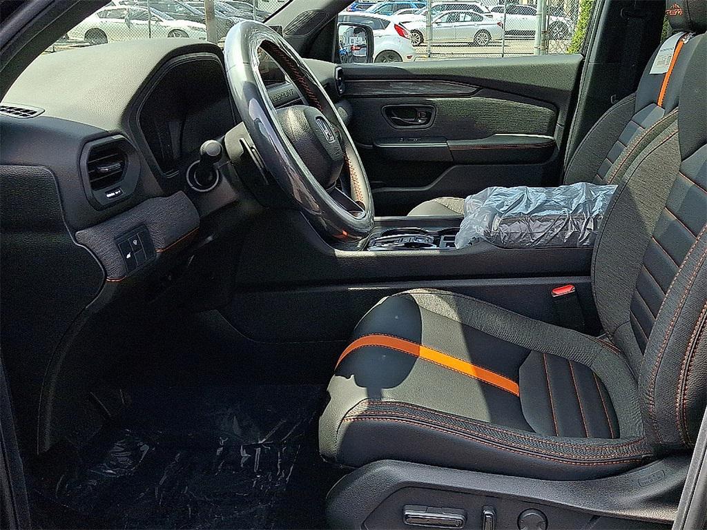new 2026 Honda Passport car, priced at $50,400