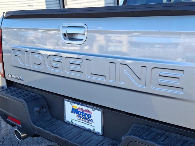 new 2025 Honda Ridgeline car, priced at $44,375