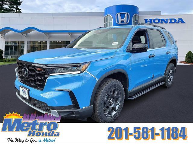 new 2025 Honda Pilot car, priced at $51,305
