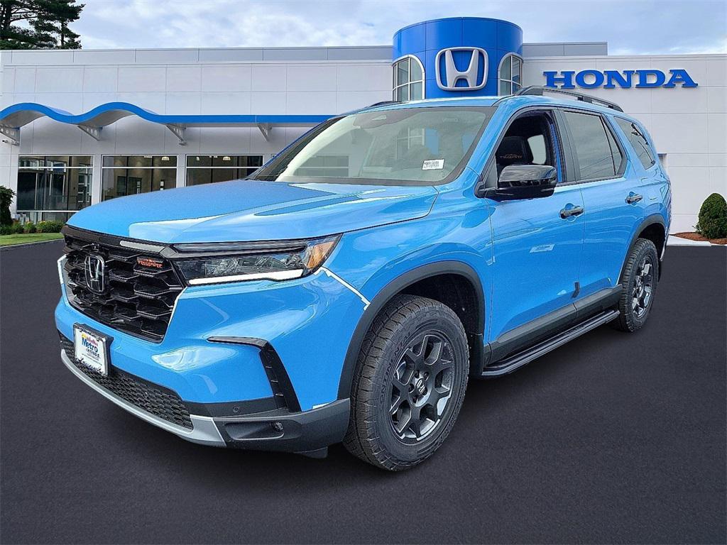 new 2025 Honda Pilot car, priced at $51,305