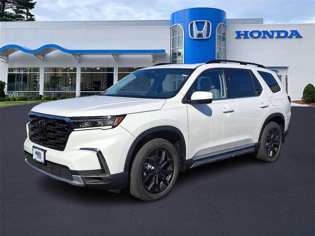 new 2025 Honda Pilot car, priced at $53,750