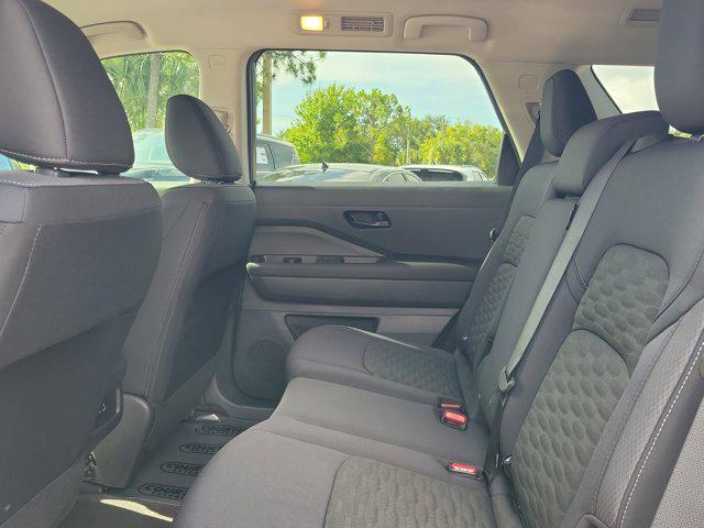 new 2025 Nissan Pathfinder car, priced at $34,306