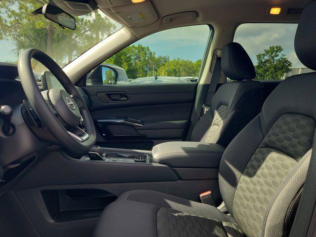 new 2025 Nissan Pathfinder car, priced at $34,306