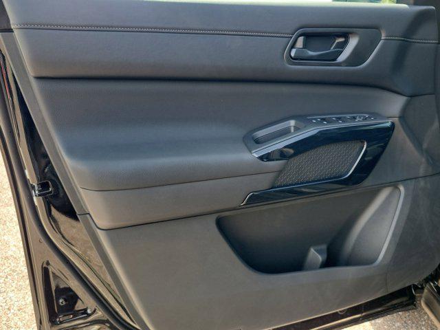 new 2025 Nissan Pathfinder car, priced at $37,647