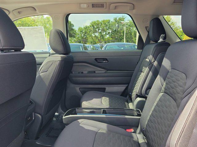 new 2025 Nissan Pathfinder car, priced at $37,647