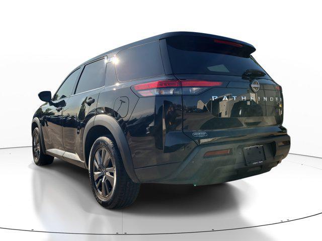 used 2022 Nissan Pathfinder car, priced at $25,139