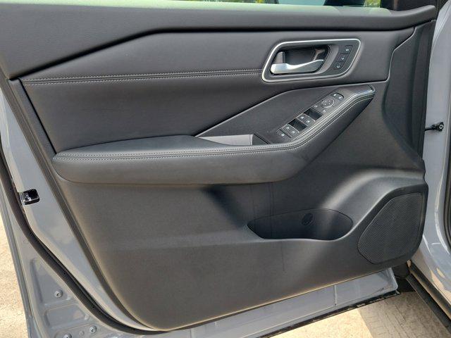 new 2025 Nissan Rogue car, priced at $37,661