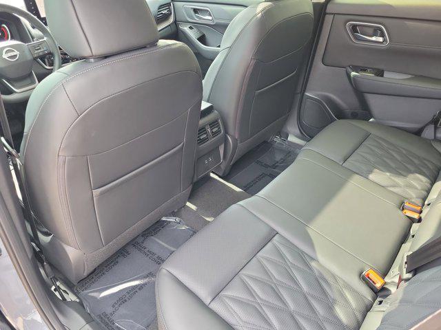 new 2025 Nissan Rogue car, priced at $37,661
