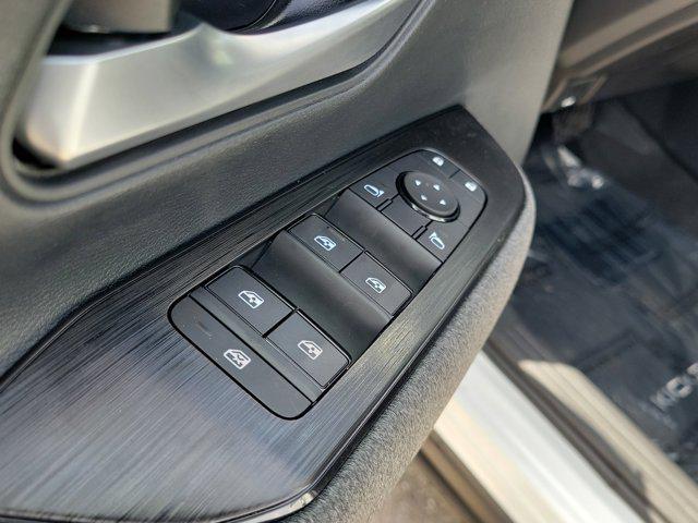 new 2025 Nissan Kicks car, priced at $23,911