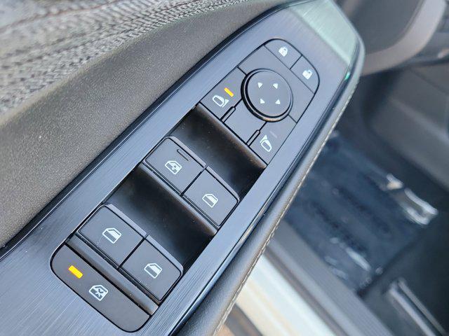 used 2022 Nissan Rogue car, priced at $19,994