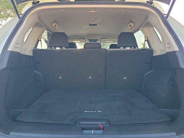 used 2022 Nissan Rogue car, priced at $19,994